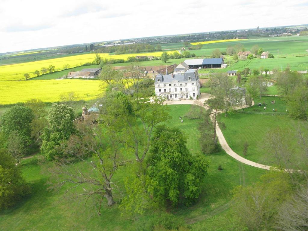 Chambres D'Hotes Chateau De La Puisaye Verneuil d'Avre et d'Iton Exterior photo